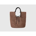 Straw handbag